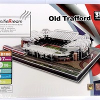 Modèle d'assemblage de stade de football DIY avec un design réaliste pour Liverpool, Juventus et AC Milan