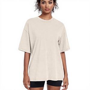 T-shirts pour femmes surdimensionnés 100% coton, 240 GSM, style vintage rétro délavé à l'acide, manches courtes, logo personnalisé OEM, style ample et baggy - Product Image 6