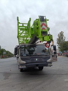 Grue tout-terrain Zoomlion ZTC250A5-3 de 25 tonnes bien entretenue, pièces fiables, fonctionnement fluide pour chantier de construction - Product Image 5