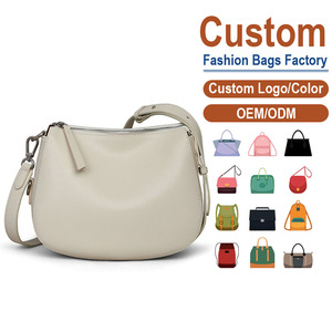 Sac bandoulière authentique en cuir croûte avec détail bouton - Design croissant ivoire minimaliste finition mate personnalisable |   Toutes les saisons - Product Image 1