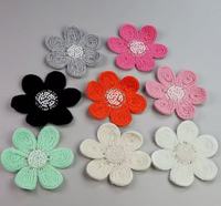 Fleur Artificielle Crochet Laine Fil Strass Applique Fer sur Patch Broderie Patchs Perlés pour Vêtements Accessoires