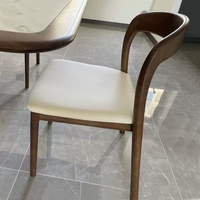 Table et chaises de salle à manger nordiques en bois massif, chaise de bureau simple avec dossier souple pour restaurant, hôtel, maison, tabouret en bois.