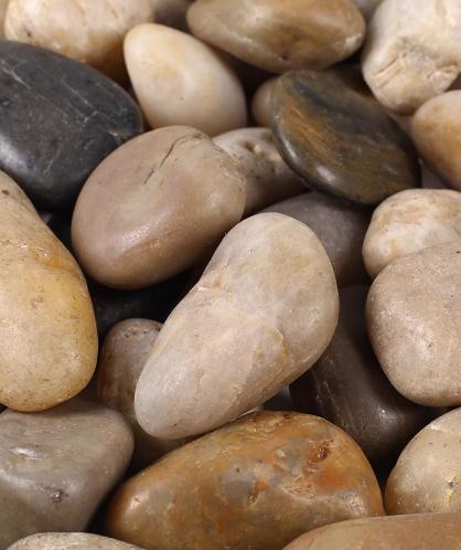 Mélange de pierres roulées