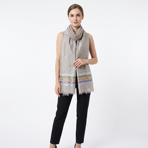 Écharpe longue en lin pour femme, rayée, légère, toutes saisons, usage quotidien, gris avec motifs multicolores, fournisseur en gros - Product Image 1