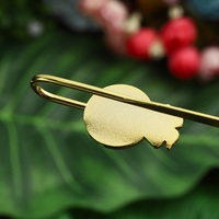 Nouveaux signets à motif de fleurs d'argent signet en métal en alliage de zinc personnalisé signets islamiques en émail rond doré avec motif de petit arc
