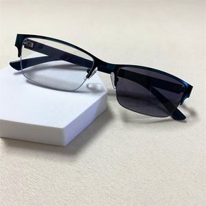 <span class=keywords><strong>Lunette</strong></span> <span class=keywords><strong>Photogray</strong></span> <span class=keywords><strong>Anti</strong></span> <span class=keywords><strong>Reflet</strong></span> Homme <span class=keywords><strong>Lunette</strong></span> Hommes Lunettes Photochromiques Bleu Lumière Rectangle Semi-sans monture Alliage Noir Gris 2025 - Product Image 5