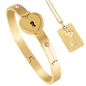 Bracelet serrure amour en acier inoxydable bracelet serrure amour deux pièces avec porte-clés Bracelet serrure coeur Couple