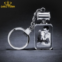 Porte-clés en verre personnalisé avec gravure laser 3D, porte-clés en verre transparent K9 avec photo pour cadeau souvenir d'anniversaire, vente en gros