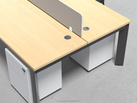 Bureau de travail pour 4 personnes, table de travail moderne avec structure en acier et plateau pour mobilier de bureau
