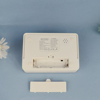 Famidoc Bluetooth/WiFi moniteur de pression artérielle du bras supérieur sans fil RPM détection d'arythmie batterie amovible numéro de modèle brassard