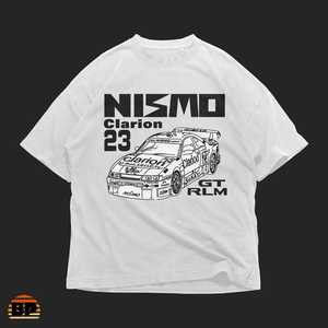 T-Shirt Unisex in Cotone Pesante con Grafica Auto Nismo, Abbigliamento per Appassionati di Automobili, Regalo per Amanti delle Auto, Essenziale per lo Streetwear - Product Image 2