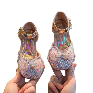 Zapatos de Princesa Suaves y Cómodos para Niña, Zapatos de Princesa de Cuero con Cristales y Lazos para Niñas Pequeñas - Product Image 1