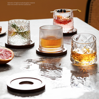 Chope à bière rotative créative avec sous-verre – Design simple, verre durable pour whisky et vin