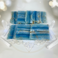 Vente en gros de plaques d'onyx bleu, agate, cristal naturel brut, pierre polie, tranche, plaque pour la décoration de la maison selon le Feng Shui