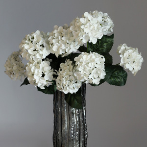 Fleurs artificielles en soie d'hortensia en gros pour mariage, maison, hôtel, photographie en extérieur et décoration de la Saint-Valentin - Product Image 3