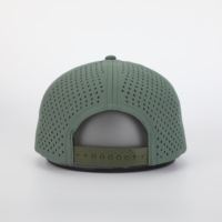 Casquette de baseball unisexe 5 panneaux en polyester respirant, imperméable et à séchage rapide, avec logo personnalisé, ajustable et performante