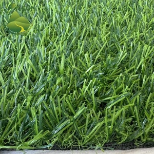 Fabricant de <span class=keywords><strong>gazon</strong></span> artificiel, prix bas, haute qualité, utilisé pour l'aménagement paysager, les jardins et la <span class=keywords><strong>d</strong></span>écoration des hôtels, <span class=keywords><strong>gazon</strong></span> synthétique ignifuge - Product Image 6