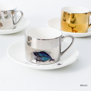 Ensemble tasse à café en céramique de luxe avec soucoupe, motif cerf doré et tigre argenté, forme cylindrique, pour le thé de l'après-midi - Product Image 4
