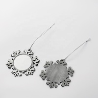 Ornements de Noël en métal vierges pour sublimation, décoration d'arbre en stock, expédition rapide, impression photo personnalisée, boule de Noël flocon de neige en métal