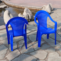 Chaise en polypropylène bleu moderne et durable, empilable, avec accoudoirs, pour restaurant commercial, café, événement, loisirs, chaise en plastique