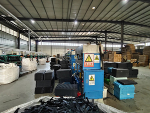 Nursery <b>Seedling</b> <b>Trays</b> Plastic 21 32 50 72 105 128 Cell <b>Seedling</b> <b>Tray</b> Reusable Custom Size Black Breathable - Product Image 6