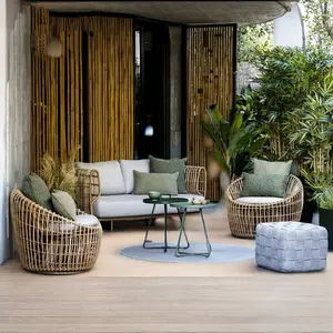 现代4件套全甘蔗沙滩藤制沙发套装泰国户外柳条家具，供花园或酒店使用，价格优惠
