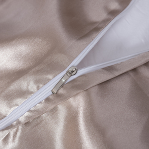 2024 productos de tendencia Oeko-tex personalizado satén seda rey edredón conjunto ropa de cama para el hogar - Product Image 5