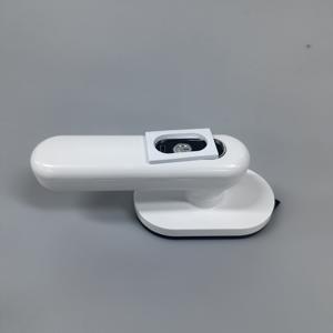 Défroisseur à vapeur à chauffe rapide, système double tension, idéal pour les voyages transfrontaliers et la préparation de tenues au dernier moment - Product Image 6