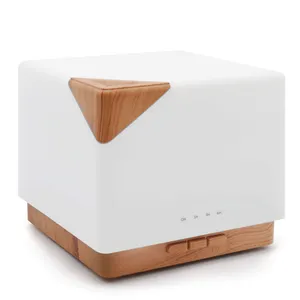 LED Light Aroma Oil Diffuser Large Capacity Modern Ultrasonic Aroma 700ML Water Capacity Square Diffuser