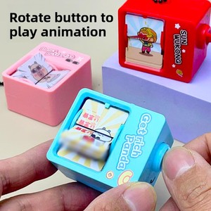 Llavero Colgante de Plástico con Animación de Libro Interactivo '¿Qué Comer Hoy?', Juguete Creativo de Dibujos Animados, Decoración Divertida, Regalo - Product Image 4
