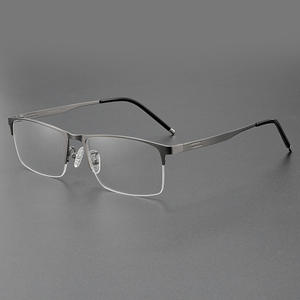 Gafas de Hombre Danyang, Montura Rectangular de Aleación, Modelo 990071, Lentes de Plástico Antideslizantes, Estilo Casual de Negocios - Product Image 3