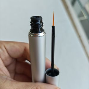 Suero para Pestañas Personalizado al por Mayor, Suero Herbal Nutritivo, Impermeable y Rizador para Pestañas Más Gruesas - Product Image 3