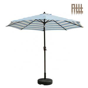 <span class=keywords><strong>Parasol</strong></span> automatique de patio à DEL <span class=keywords><strong>Parasol</strong></span> demi-plage large - Product Image 1