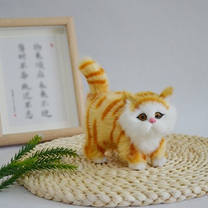 بيع بالجملة تمثال قطة واقعي محشو حيوان فرو صناعي ديكور المنزل مادة الفراء الاصطناعي محاكاة دمية القط واقفة - Product Image 4