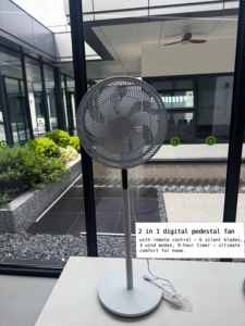 Ventilateur sur pied/ventilateur de table 2-en-1 de 16'', 45W, 3 vitesses, 6 pales en PP, 75 °   Oscillation, minuterie 9H, télécommande pour la maison/le bureau - Product Image 4