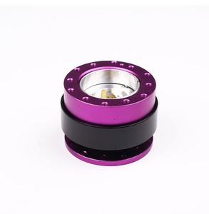 <span class=keywords><strong>Volant</strong></span> de sport en aluminium sur mesure 50 mm avec moyeu de <span class=keywords><strong>commande</strong></span> à dégagement rapide et <span class=keywords><strong>adaptateur</strong></span> universel - Product Image 5