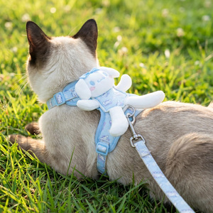 Laisse pour <span class=keywords><strong>chat</strong></span> avec jouet en peluche monté au dos, <span class=keywords><strong>harnais</strong></span> mignon pour petits chiens et chats - pour les promenades en plein air - Product Image 2