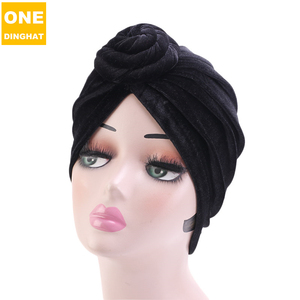 <span class=keywords><strong>Turban</strong></span> en velours à volants pour femmes, grande fleur, Bonnet, couvre-chef, accessoires pour cheveux, chimiothérapie, nouvelle collection <span class=keywords><strong>hiver</strong></span> - Product Image 3