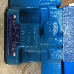 Válvula Solenoide Vickers DG4V5-6CJ-M-U-H6-20 315 Bar 160 L/min Control Hidráulico - Product Image 3