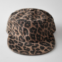 Gorra de Algodón de Alta Calidad Personalizada de Fábrica con Logotipo, Gorra Plana de 6 Paneles de Terciopelo Suave, Gorra Vintage con Visera Plana y Estampado de Leopardo