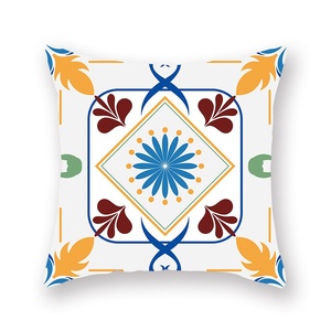 Cuscino Decorativo Moderno Quadrato con Stampa Digitale Mandala in Poliestere per Interni - Product Image 3