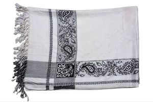 Étole en viscose tissée pour femme, douce et drapée, idéale pour les soirées, les mariages et les tenues de fête - Product Image 4