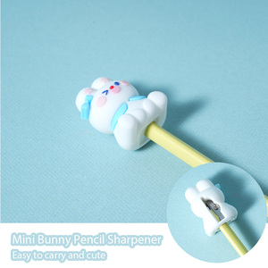 Bộ văn phòng phẩm 7 món bao gồm hộp bút chì, gọt bút chì, băng chỉnh sửa, Sổ ghi chép keo rắn, Hoa Văn Thỏ trung tính - Product Image 5