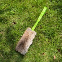 Jouet à tirer en fourrure de lapin véritable, écologique, durable et interactif pour grands chiens