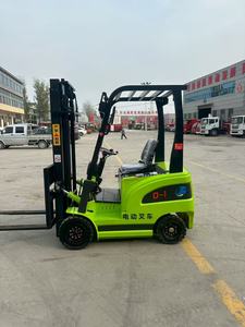 Montacargas Eléctrico Compacto Verde de 1 Tonelada de Capacidad con Toldo Protector y Neumáticos Robustos para el Transporte de Materiales en Obras de Construcción - Product Image 3