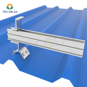 Modules de fixation universels pour système de montage solaire sur toit métallique sans rail - Product Image 6