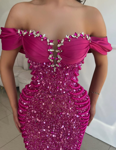 Elegante Vestido de Noche Formal Hecho a Mano con Lentejuelas para Mujer, Vestido de Fiesta de Lujo Rosa Intenso con Hombros Descubiertos, Vestido de Sirena con Pedrería - Product Image 2