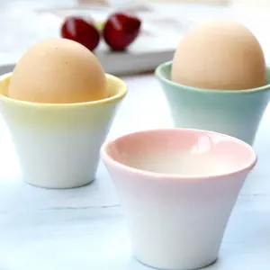 Bester Verkauf Osterei Becher halter Set Keramik Eier becher für Frühstücks brunch