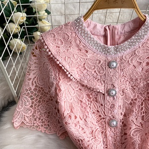 ชุดเดรสลูกไม้โครเชต์สำหรับผู้หญิง ดีไซน์หรูหรา ลายฉลุดอกไม้ - Product Image 5