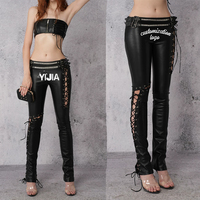 YIJIA Pantalon en cuir ultra-extensible à taille mi-haute, avec bretelles ajourées et rivets métalliques robustes en forme de flamme